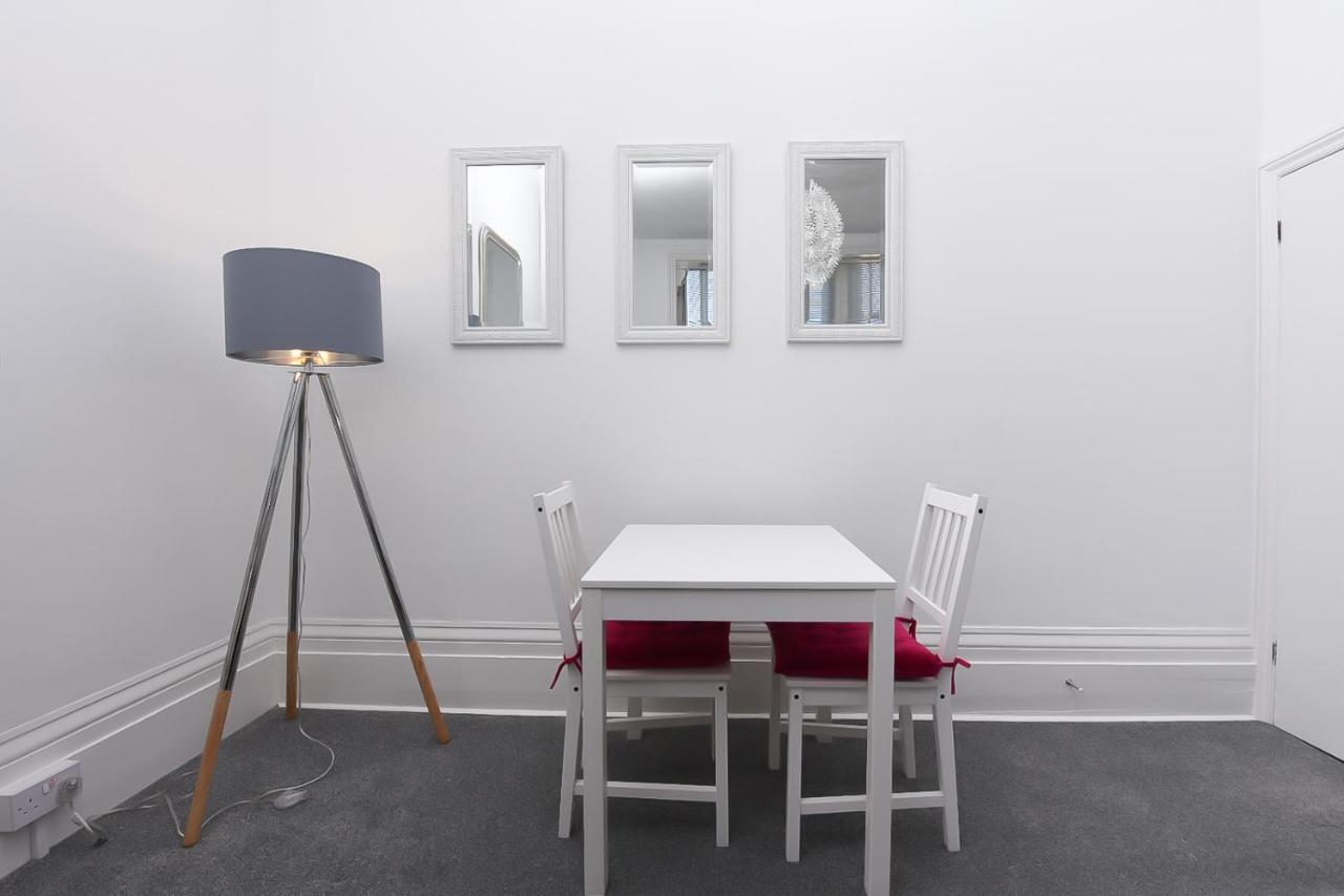 Apartmán Fantastic Sea View, 1 Bed Sleeps 2 Broadstairs Exteriér fotografie